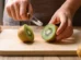 Pode comer kiwi com casca? Veja formas de consumir a fruta