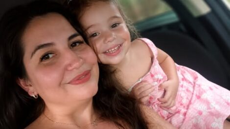 Polícia Civil investiga morte de mãe e filha após carro cair no Rio Paraná, em Porto Rico
