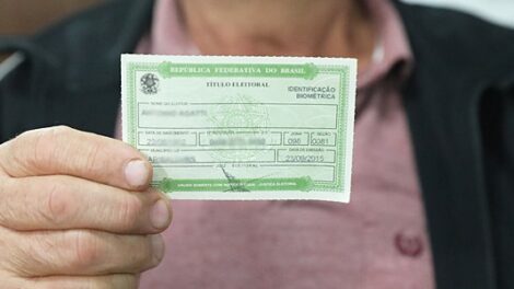 Prazo para tirar ou regularizar título de eleitor termina nesta quarta-feira (6)