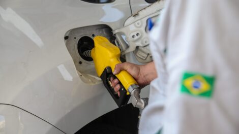 Prefeitura de Maringá estima gastar até R$ 21 milhões em combustíveis para abastecer a frota municipal