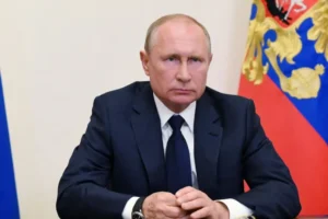Putin vai visitar a China 'muito em breve', diz porta-voz do Kremlin