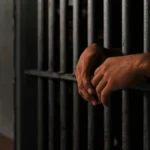 Quatro PMs são presos suspeitos pelo desaparecimento de dois jovens na BA