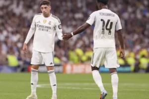 Real Madrid tenta evitar feito inédito do Barcelona em 'final' do Espanhol