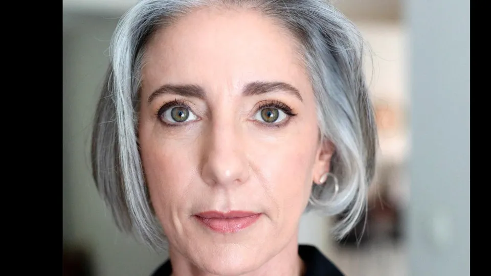 'Repensem a masculinidade', diz Vera Iaconelli em debate com Juliana Cazarré