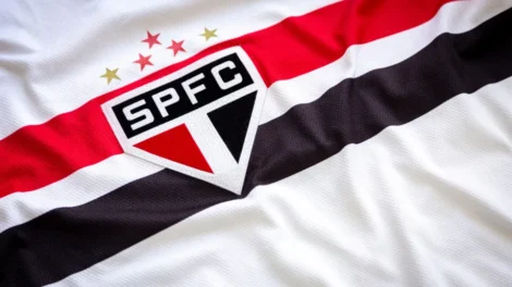 São Paulo consulta volante do Botafogo, mas encontra entrave no negócio