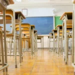 Senado aprova MP que estabelece piso de R$ 5.130 para professores