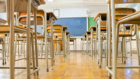 Senado aprova MP que estabelece piso de R$ 5.130 para professores