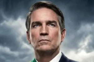 Set de 'Dark horse' teve champanhe na prisão de Bolsonaro