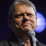 Tarcísio sinaliza antecipar inauguração da linha-6 do metrô para campanha de reeleição