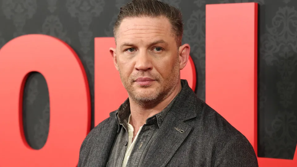 Tom Hardy não voltará em 3ª temporada de 'Terra da Máfia' por atrasos e conflitos, diz site