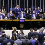 Transparência Internacional diz que Câmara 'premia irregularidades' e favorece desinformação