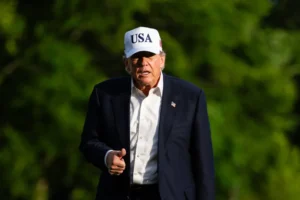Trump critica imprensa: “Perderam o rumo. Enlouqueceram”