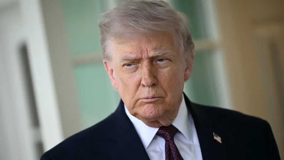 Trump planeja reduzir tarifas sobre carne importada nos EUA, diz jornal