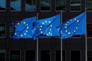 UE fecha entendimento preliminar e avança em acordo comercial com os EUA