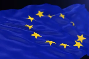 UE prevê menor crescimento na zona do euro e inflação mais alta com choque de energia