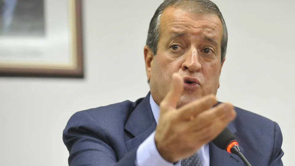 Valdemar Costa Neto é condenado a indenizar PT por dizer que partido organizou atos do 8/1
