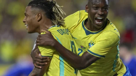Venda geral de ingressos de jogo de despedida da seleção começa quinta