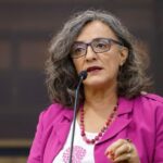 Vereadora Professora Ana Lúcia cobra Procon de Maringá sobre orientação ao comércio após alerta da Anvisa sobre produtos da Ypê