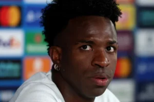Vini relata conversa com Neymar e nervosismo de Endrick antes de convocação
