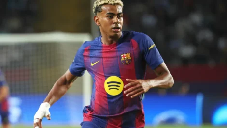 Yamal desfalca Espanha em estreia na Copa e é dúvida para 2º jogo, diz site