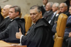 1ª Turma do STF mantém decisão que proíbe aposentadoria compulsória como punição