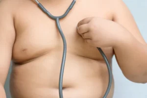 5 mitos sobre a obesidade infantil que ainda preocupam especialistas
