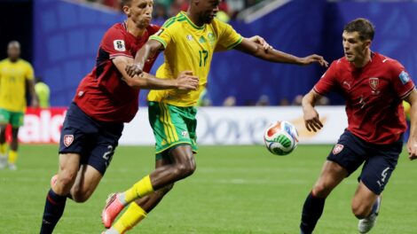 África do Sul sofre gol aos 6 min, reage e empata com República Tcheca