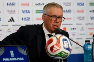 Ancelotti diz que Neymar estará à disposição da seleção contra a Escócia