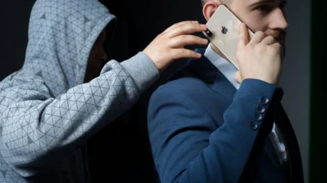 Apple prepara recurso que bloqueia iPhone após roubo