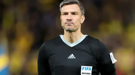 Árbitro da estreia do Brasil apitou final da Champions e teve nome envolvido em caso policial