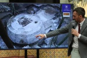Arqueólogos descobrem rara estrutura maia preservada na Guatemala