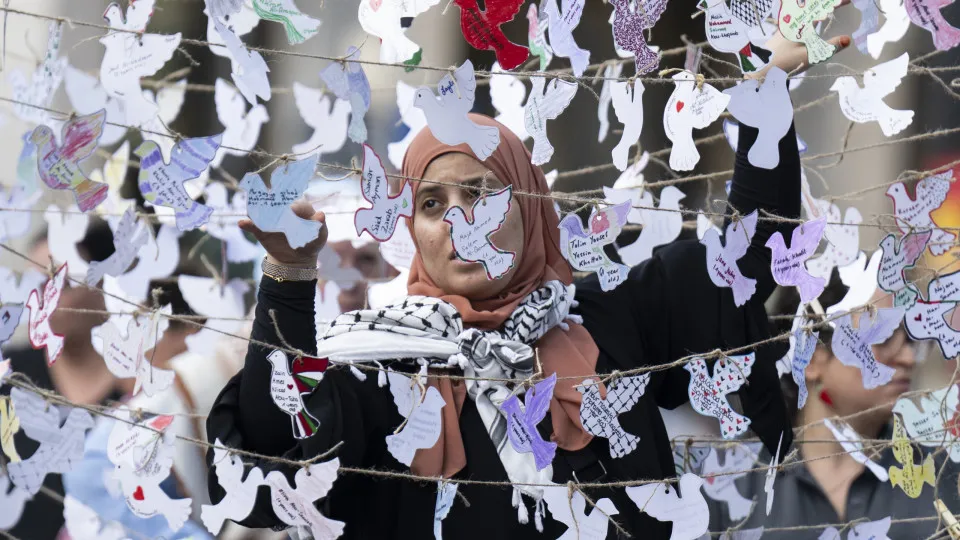 As empresas que financiam a guerra de Israel em Gaza, segundo as Nações Unidas
