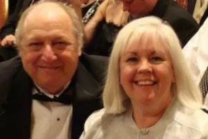 Ator de novela morre em incêndio ao lado da esposa aos 81 anos