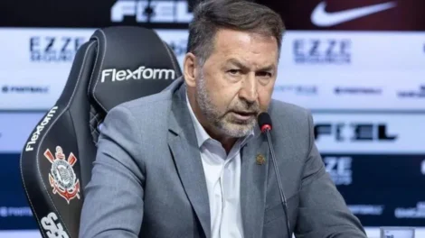 Augusto Melo é expulso do quadro de sócios do Corinthians