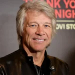 Bon Jovi é 'completamente obcecado' pela neta, revela Millie Bobby Brown