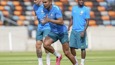 Brasil fecha preparação para duelo contra Japão, 1º mata-mata da Copa