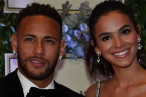 Bruna Marquezine relembra fase difícil vivida ao lado de Neymar