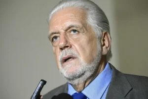 Caso Master: PF cumpre buscas contra Jaques Wagner, líder do governo no Senado