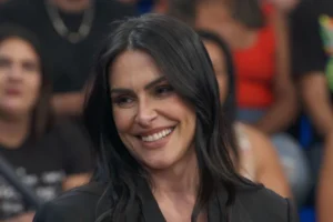 Cleo relembra assédio após sucesso em novela