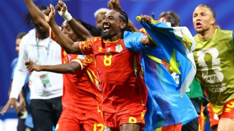 Congo vence de virada e segue na Copa, assim como Colômbia e Portugal