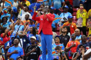 Congolês leva Lumumba para a Copa e celebra legado do pan-africanista