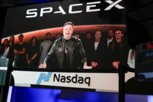 Elon Musk torna-se o 1.º trilionário após entrada da SpaceX na bolsa