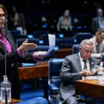 Em menos de 2 minutos, Senado aprova projeto que dificulta aborto legal em menores de 14 anos