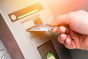 Entenda as linhas de crédito para Adimplentes e para o Fies lançadas pelo governo