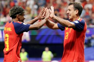 Espanha desencanta e vence a 1ª na Copa goleando a Arábia Saudita