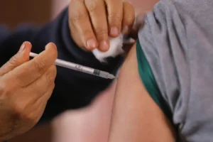 Estado de São Paulo amplia vacinação contra a gripe para toda a população