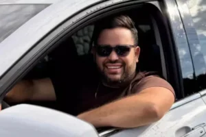 Ex-BBB fala sobre ganhar mais como motorista do que como professor