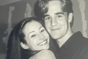 Ex-mulher de James Van Der Beek se casa três meses após a morte do ator