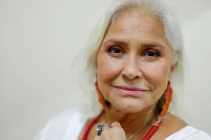 Fafá de Belém completará 70 anos e diz que nunca fez procedimentos no rosto