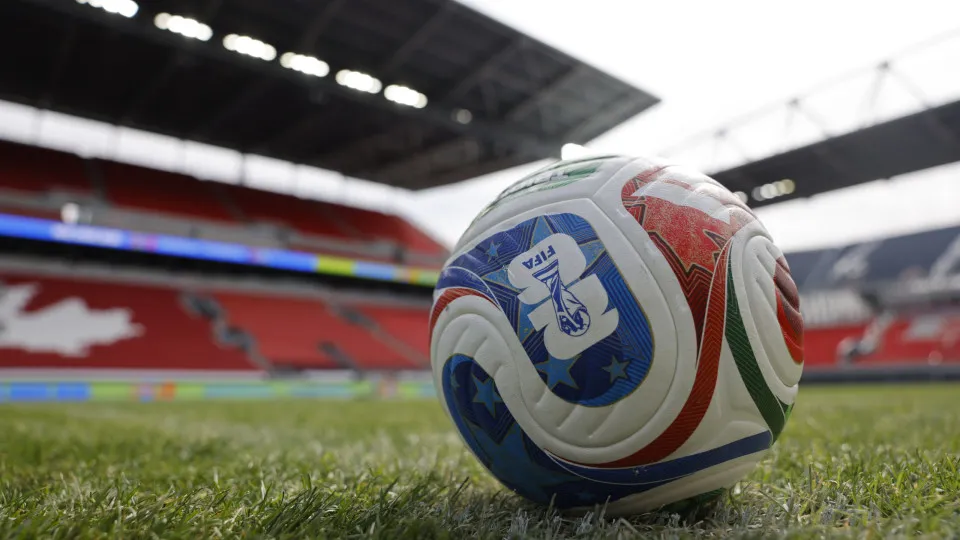 Fraudes ligadas à Copa quase dobram e acendem alerta para 2026